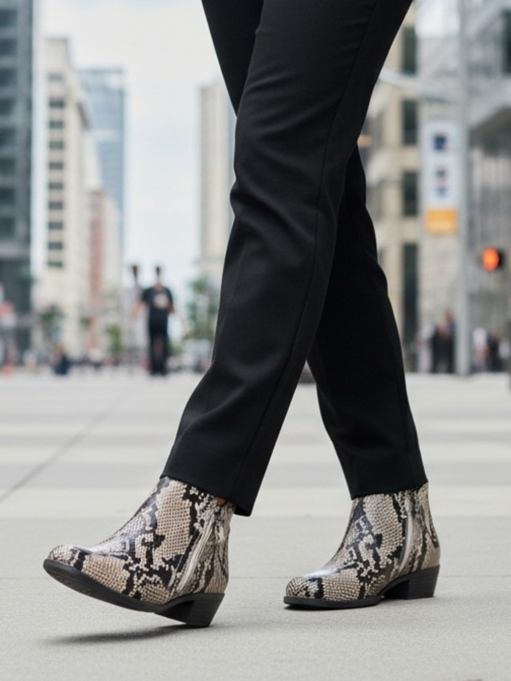 Arizona Jean Company Snakeskin Ankle Boots - Size 6 1/2